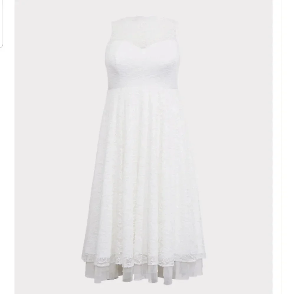 Torrid Lace Bridal Wedding Ivory Dress 14 - Picture 4 of 8